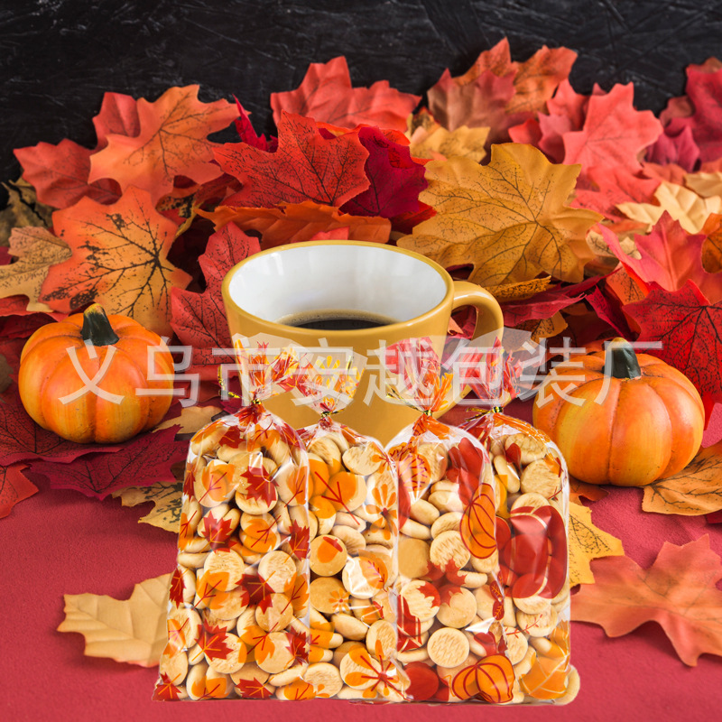 mug-pumpkins-near-leaves