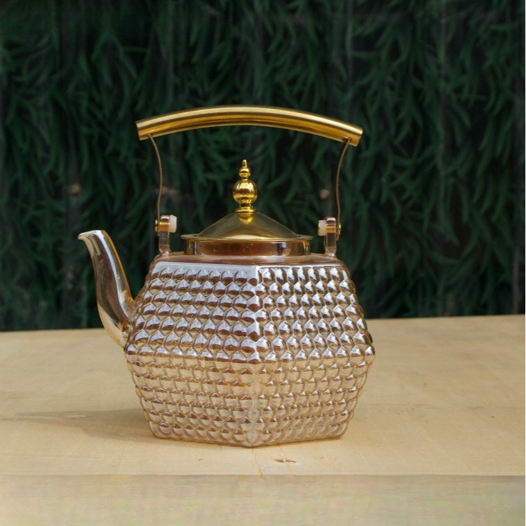 Hexagonal glass golden liner
