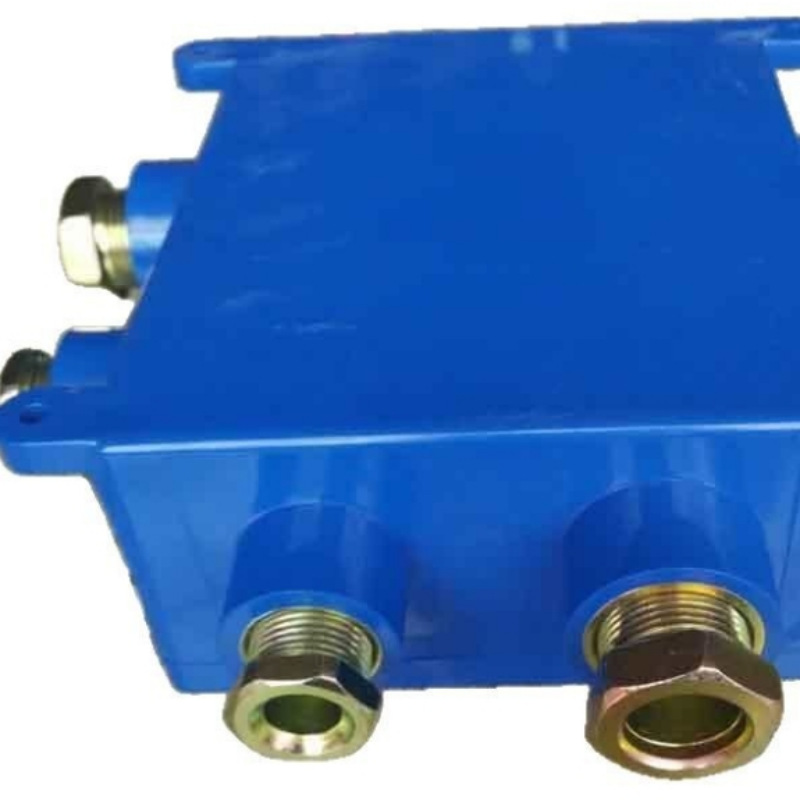 Caja de terminales a prueba de explosiones de seguridad intrínseca para circuitos de montaje rápido, durabilidad y libre de mantenimiento
