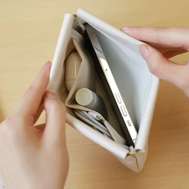 化妆包;收纳袋收纳包;女士单肩包