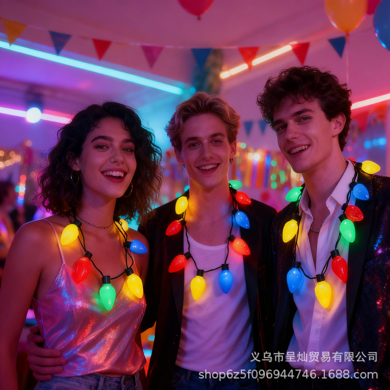 Fábrica de stock transfronterizo 13 lámparas LED collar de lámpara de lámpara de lámpara de fiestas de luces de colores juguetes de regalo