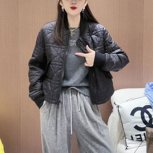 Autumn and Winter Short, Lightweight, Fashionable, Warm Cotton Jacket, Loose and Slimming Cotton Coat, New Cotton Jacket Women