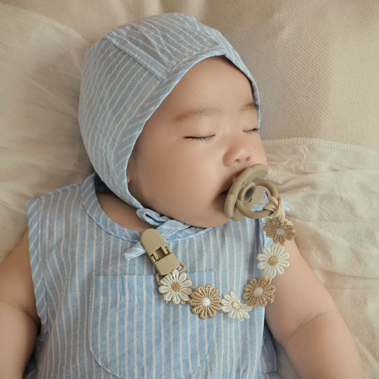 Трансграничные взрывные модели ins тканевая соска против потери веревки Ромашки зубной молочный стержень против потери веревки соска цепи против потери