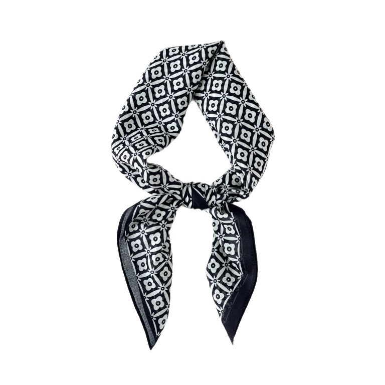 Pañuelo de seda estilo dinero viejo mujer 2025 nuevo estilo algodón de seda todo fósforo bufanda cuadrada decorativa de alta calidad bufanda pequeña profesional bufanda delgada