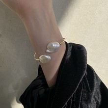 强光天然巴洛克珍珠手镯14K包金法式复古气质简约手镯手环批发