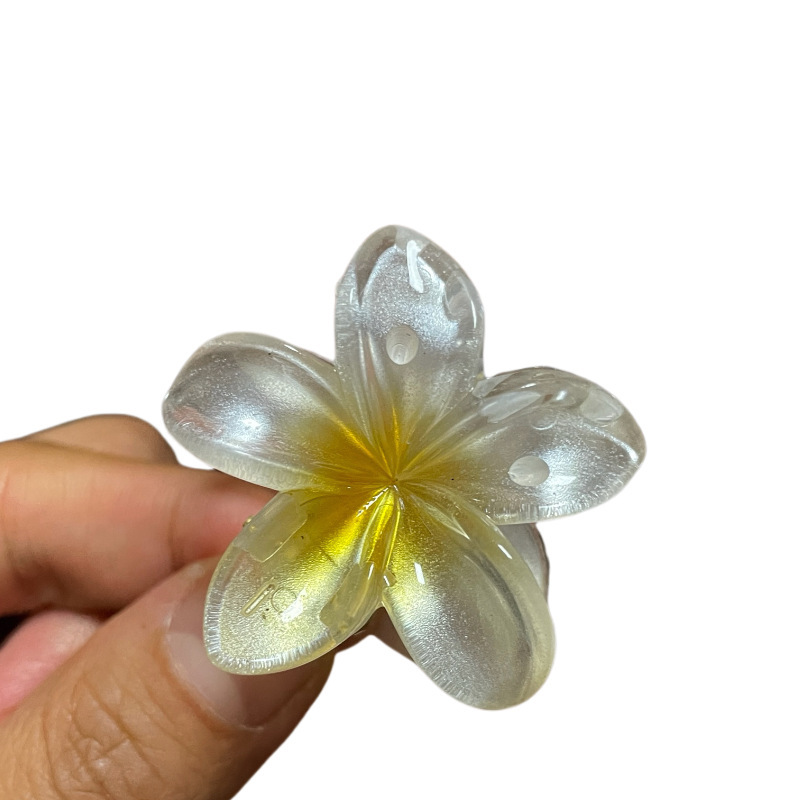 欧米は鏡にまたがって爆発的に本物の立体カラーの卵の花を防ぎます。|undefined