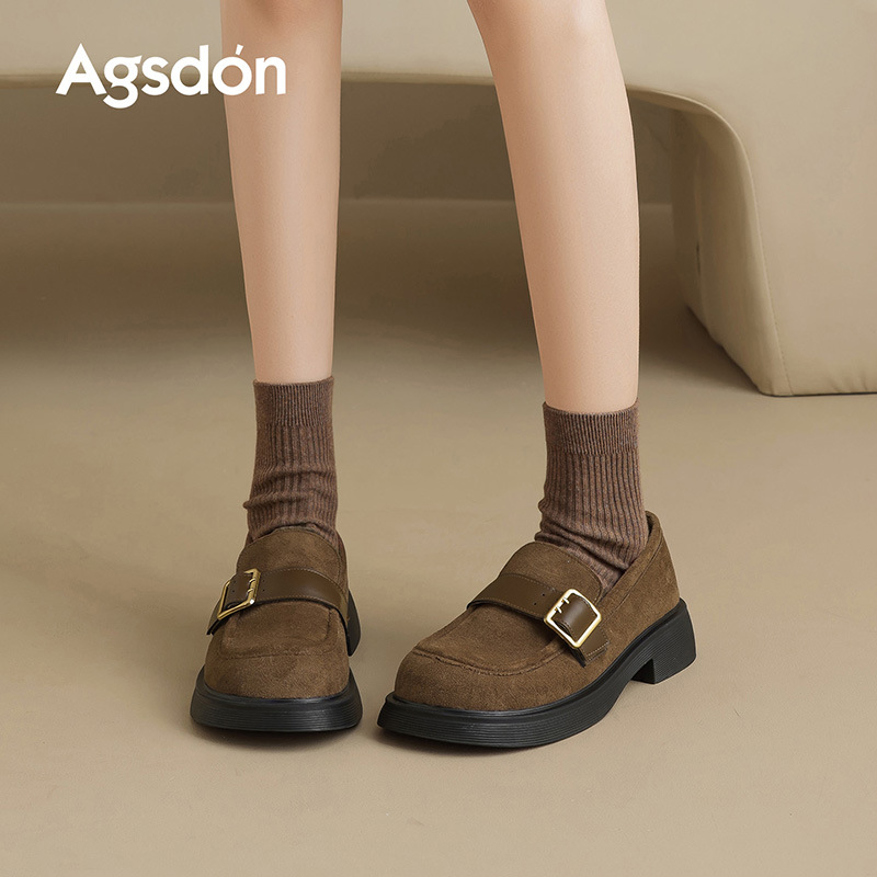 Zapatos de Lefour de fondo grueso para mujeres 2025, nuevos zapatos de cuero de invierno de otoño y invierno británicos con un solo zapato de viaje