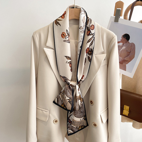  Korean version spring and autumn new fashion cashew temperament small square scarf women's decorative scarf double-sided printed scarf summer