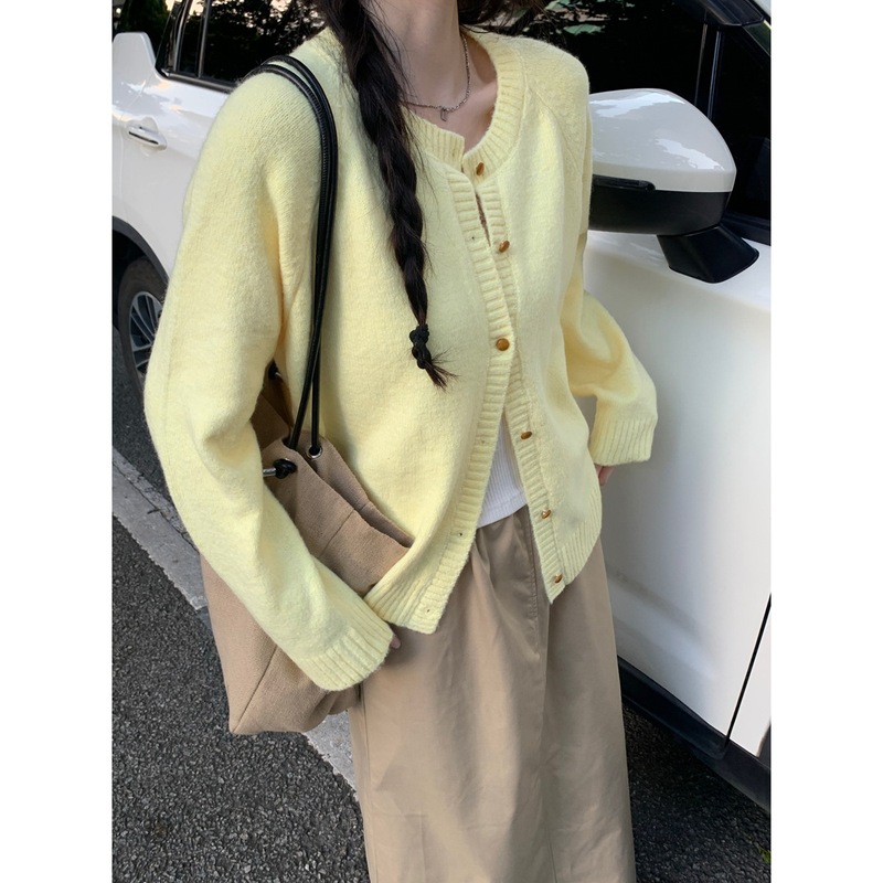 实拍 秋季韩版慵懒宽松圆领纽扣甜美针织开衫长袖外套毛衣女88884|undefined