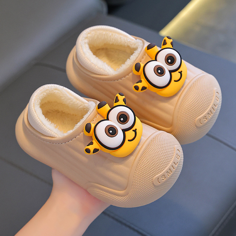 Bolsas de invierno para niños, zapatos de algodón para niños y niñas, zapatillas de algodón cálidas, impermeables y antideslizantes para niños pequeños, lindas zapatillas de algodón caseras para niños pequeños