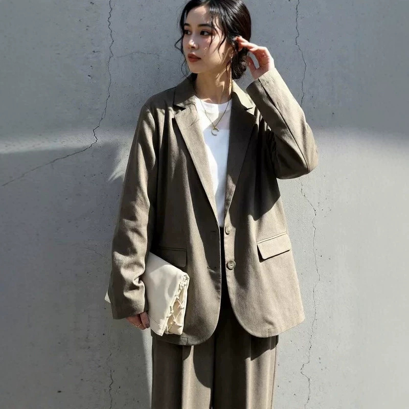 A must-have for everyone! Japanese luxury brand women's autumn loose-fitting casual thin lapel blazer for commuting A must-have for everyone! Japanese luxury brand women's autumn loose-fitting casual thin lapel blazer for commuting