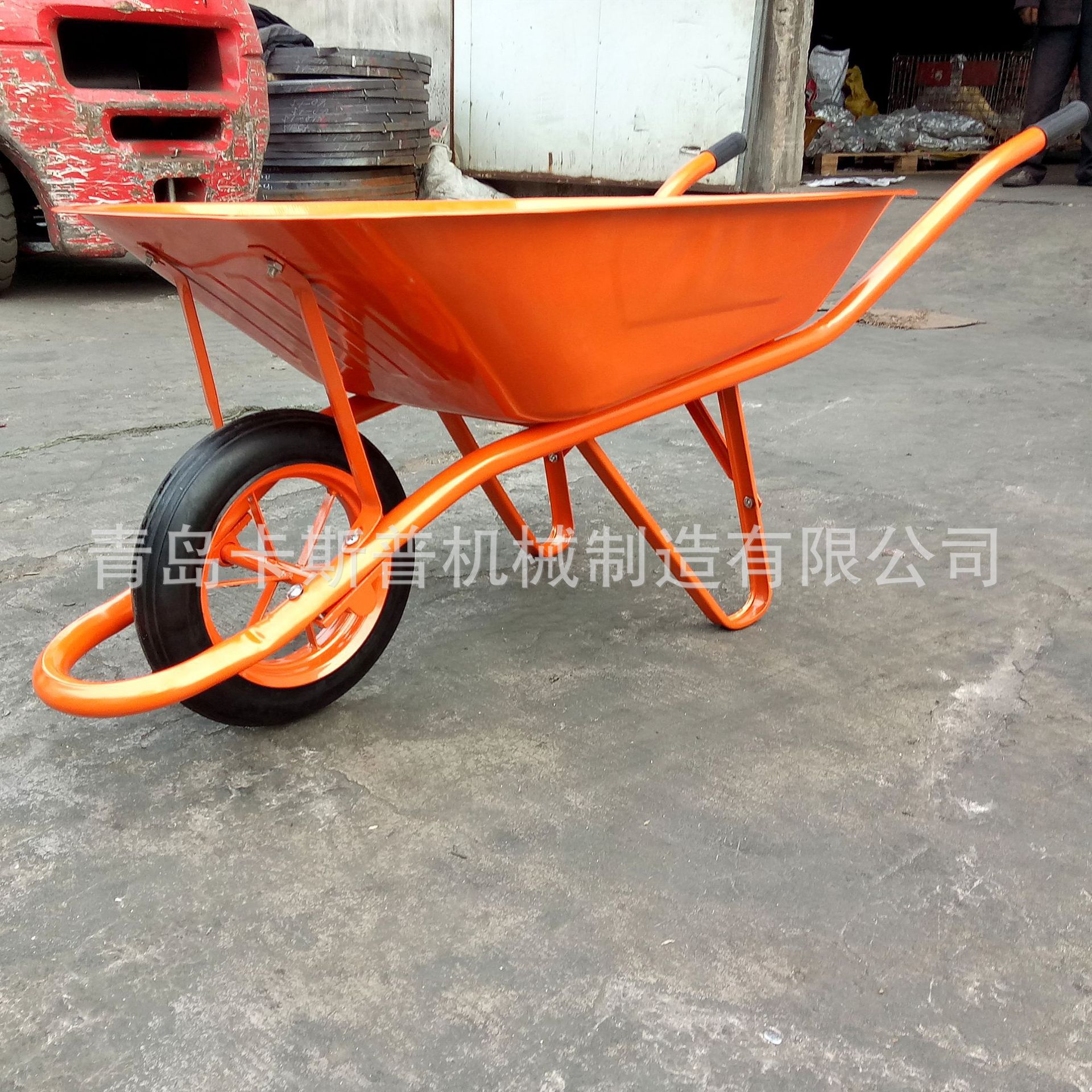 法式手推车 65L手推车WB6400 14*4橡胶实心轮,14英寸.可换气态轮.