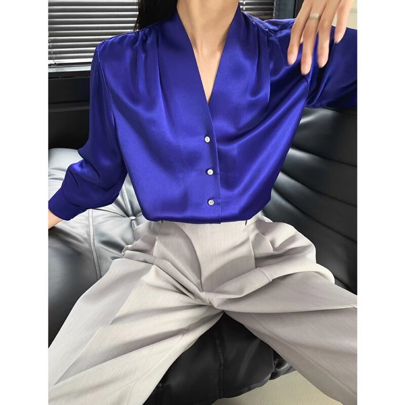 Light Luxury Triacetate Satin Pleated V-Neck Single-Breasted Elegant Shirt for Women, Korean Style, New for Spring/Summer 26