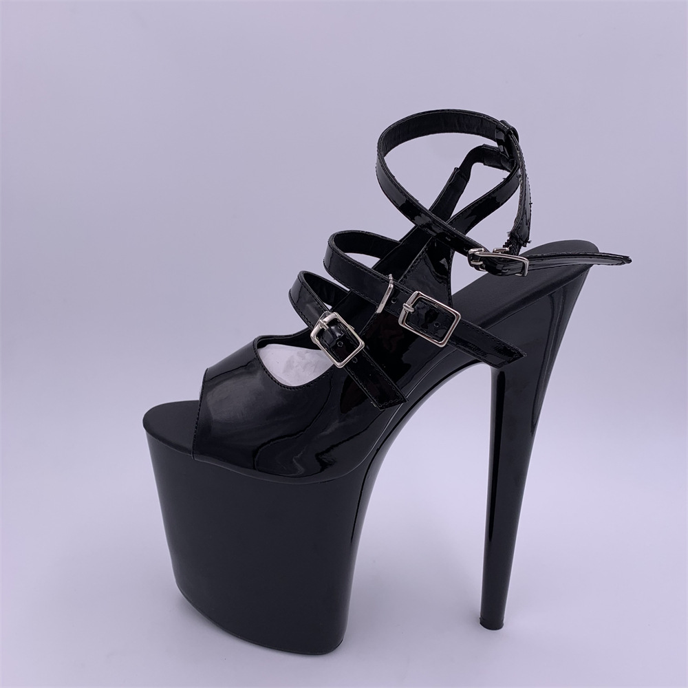 Una palabra con sandalias para mujeres verano 2024 nuevo pez negro sexy tacones delgados zapatos de estilo de hadas tacones altos