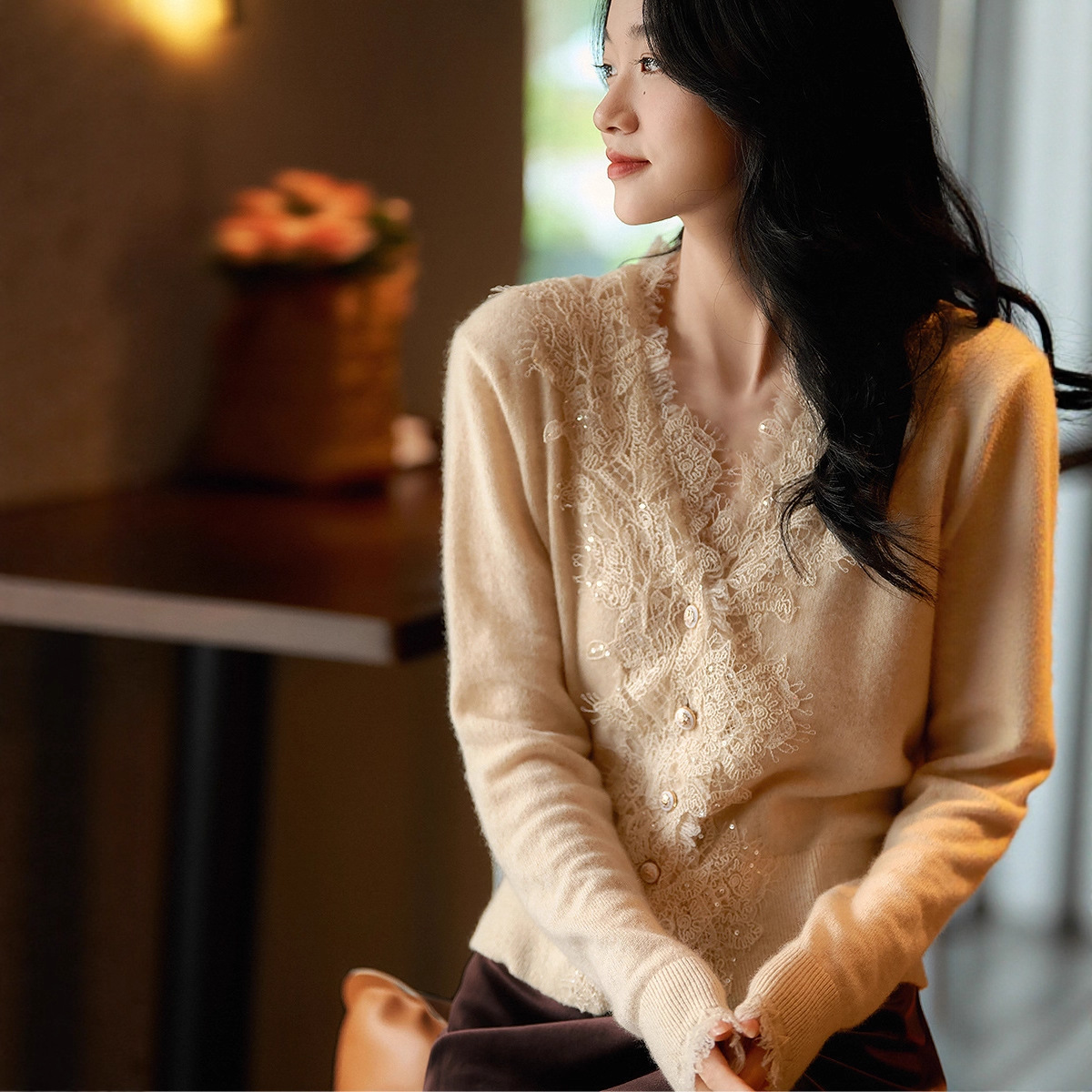 Hong Kong and American Apparel/2026 Spring Italian Craftsmanship 100% Wool Water-Soluble Lace Knitted Cardigan/Top
