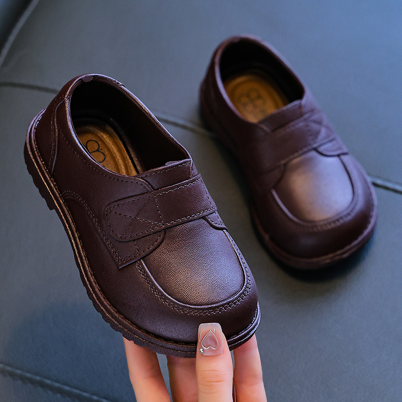 Children's shoes