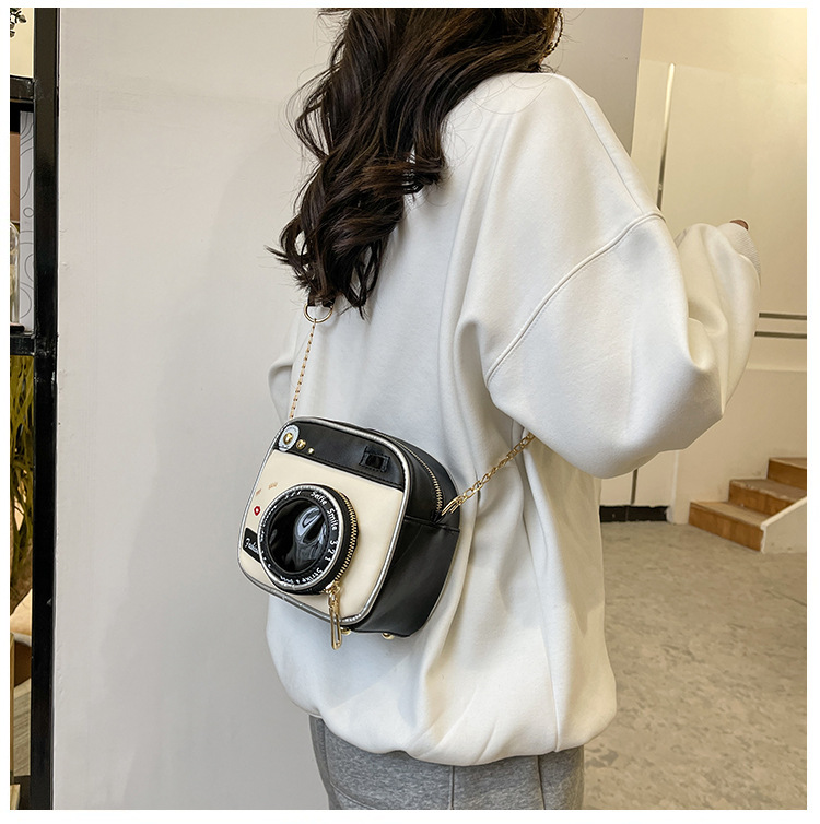 554g Weight Polyester Lining Material Zipper Closure Type Single Shoulder Strap Strap Type Camera Bag Bags Type Casual, Daily Occasion Polyester Material Geometric Pattern All Seasons Season Unisex Gender Cute Style Square Shape Pink, Red, Black Color Medium Size Unisex Medium Geometric Square Zipper Camera Bag 4