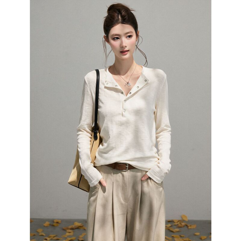 Early autumn gentle style half-open collar snap-button long-sleeve T-shirt for women, spring wear, elegant textured ribbed base layer top Early autumn gentle style half-open collar snap-button long-sleeve T-shirt for women, spring wear, elegant textured ribbed base layer top