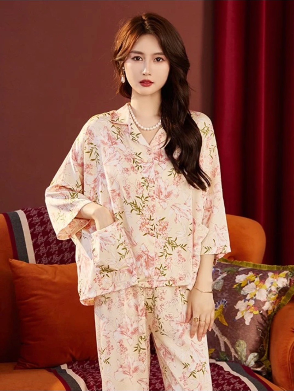 2024夏季水仙花粉色印花春夏新款薄款冰雪丝宽松睡衣女家居服套装-阿里巴巴