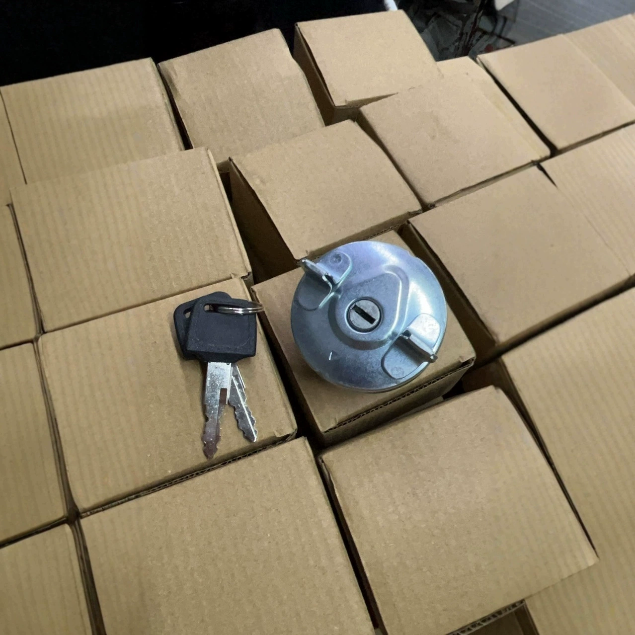 Замок крышки топливного бака для самоката Honda Metropolitan50 Ruckus 50 NPS50