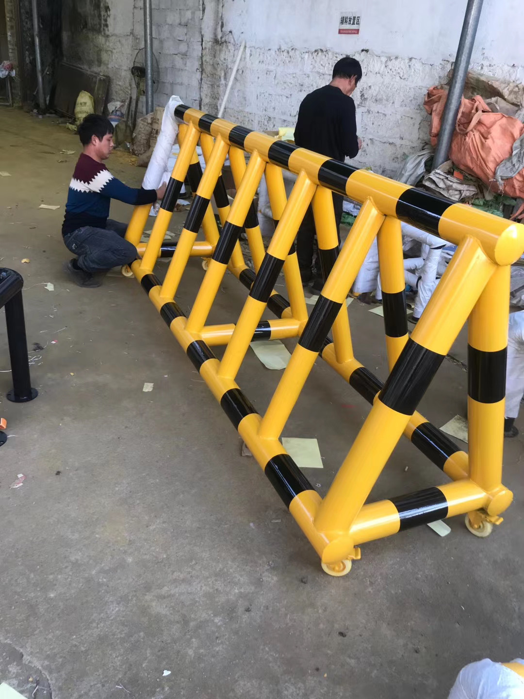 5c6ecc7d1e81f7a66522fb18530447