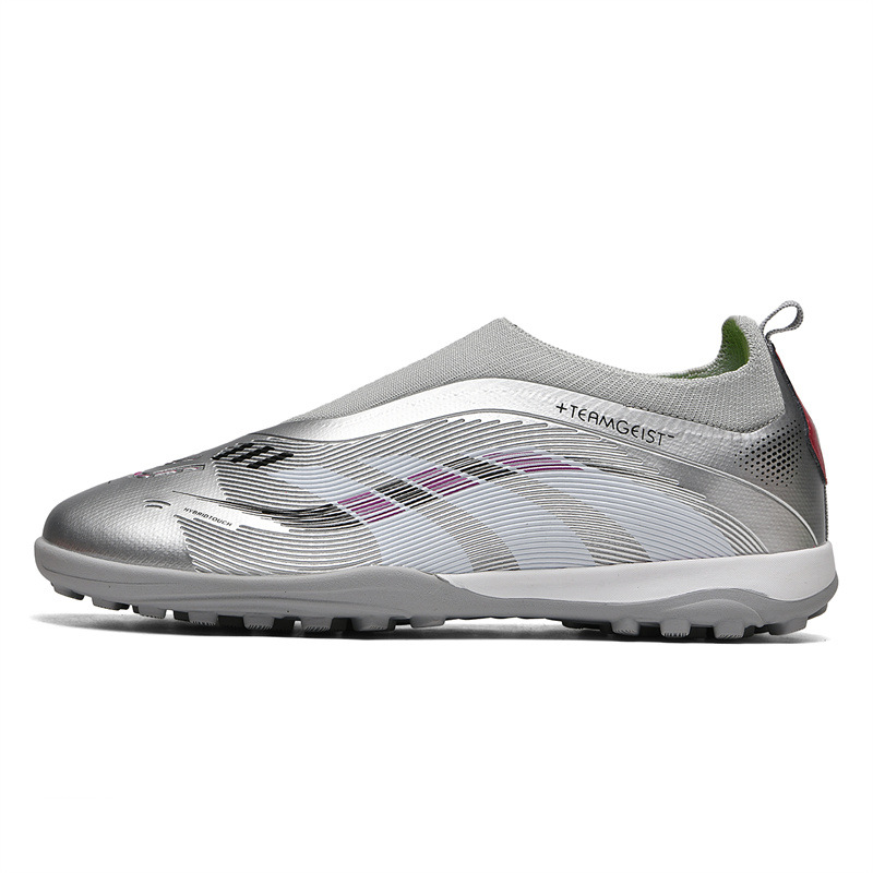 2025 zapatos de fútbol nuevos jóvenes hombres y mujeres antideslizantes moda transfronteriza AG clavos largos de césped de fábrica de estudiantes