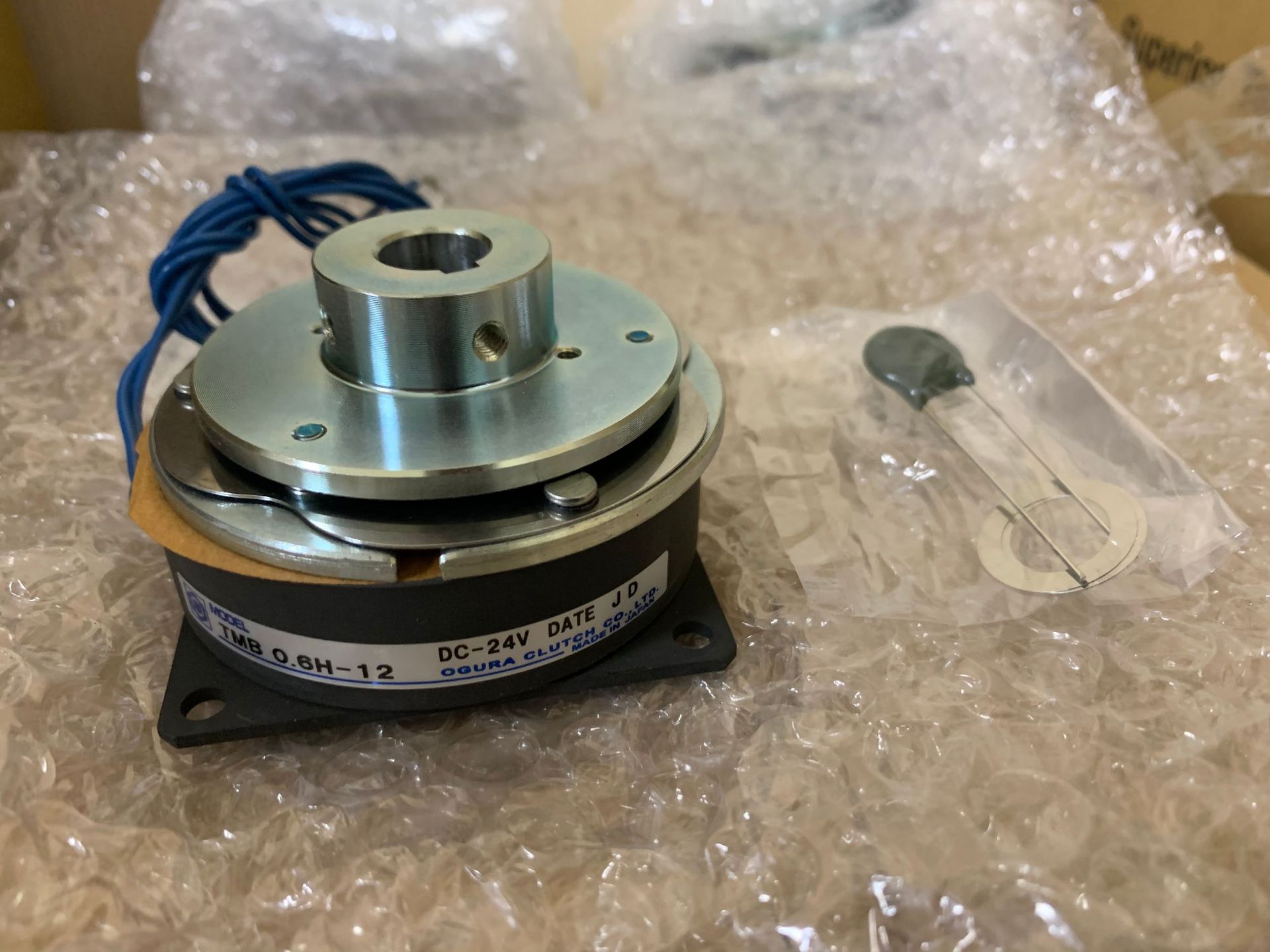 TMB0.6HI 日本OGURA小仓制动器TMB0.6HI-12 TMB1.2-12 TMB2.5-13