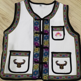 Children's clothing vest manufacturers in stock wholesale Yi children's clothing vest plate buckle embroidery cow head vest Yunnan manufacturers wholesale