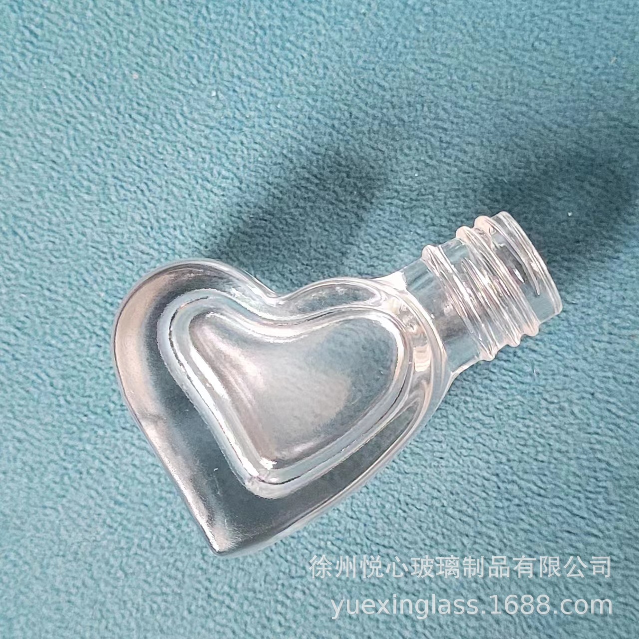 Botella de esmalte de uñas de dos cabezas Botella de pegamento para colorear productos para el cuidado de la piel Botella de maquillaje de subempaque Botella de brillo de labios portátil líquido de diferentes propiedades
