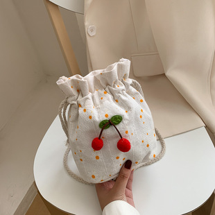 �������ҷ���ˮͰС����Ů��23�ļ��¿�r���n��ٴ�μ�б���