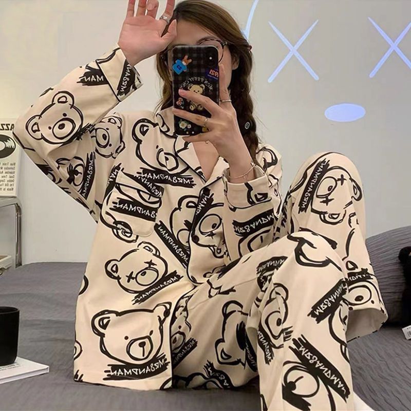 春と秋のパジャマの女性の綿の長袖のかわいい高級感の線の熊のカーディガンの大きいサイズの冬の部屋の服のスーツ|undefined
