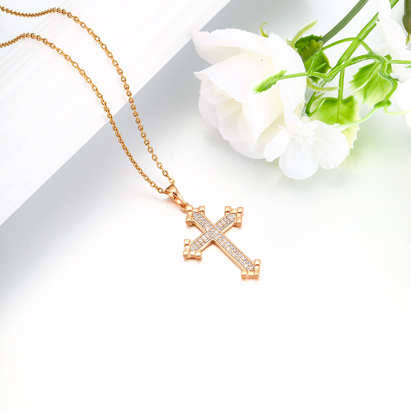 Xuping estilo simple colgante colgante de aleación de cobre chapado 18k color europeo y americano personalidad transfronteriza colgante de cruz