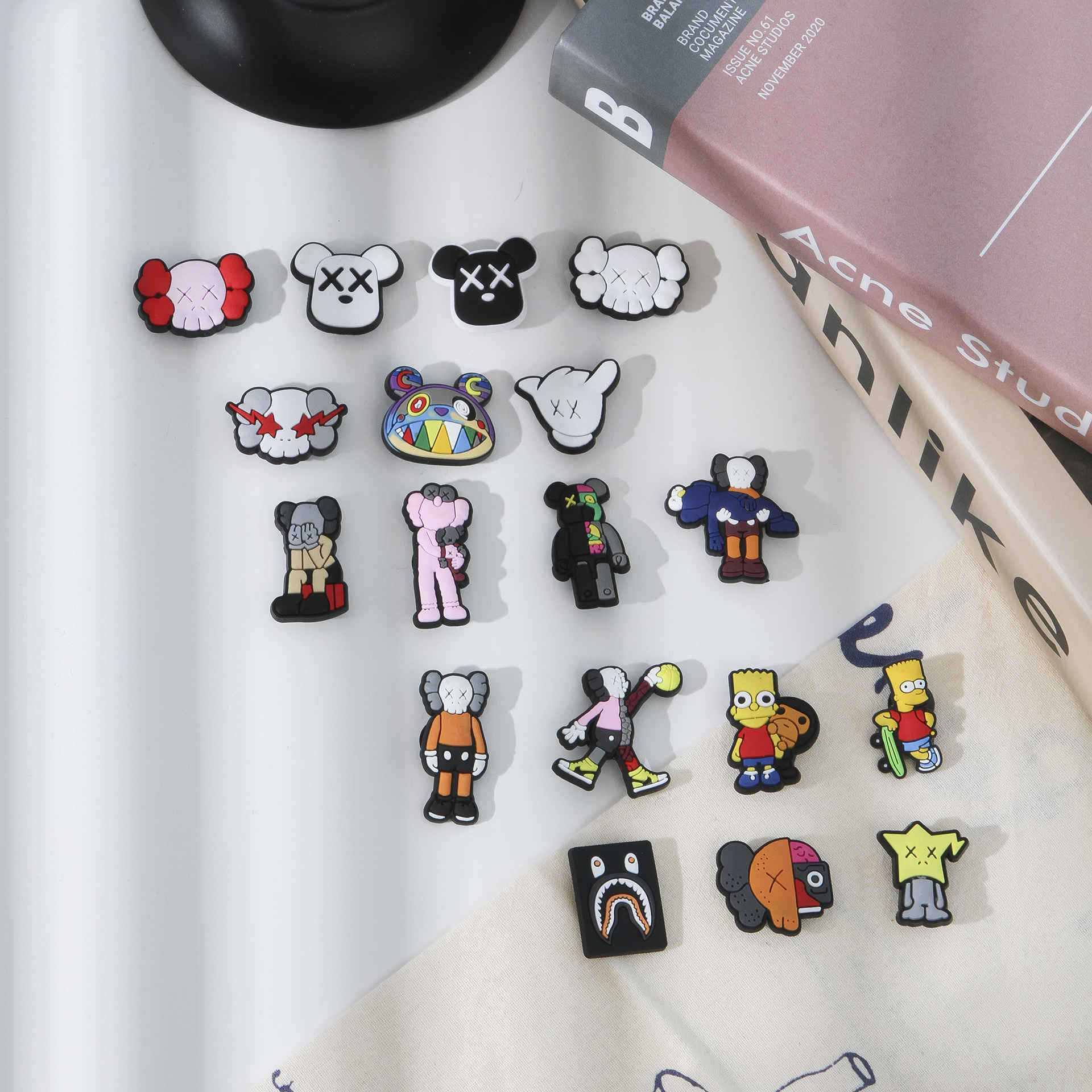 옐로우 시리즈 042 (XX베어 18개 컬렉션)