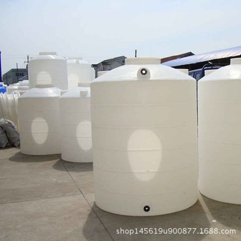厂家供应：大容量加厚配盖子塑料储罐/ 耐高温污水处理用PE储罐
