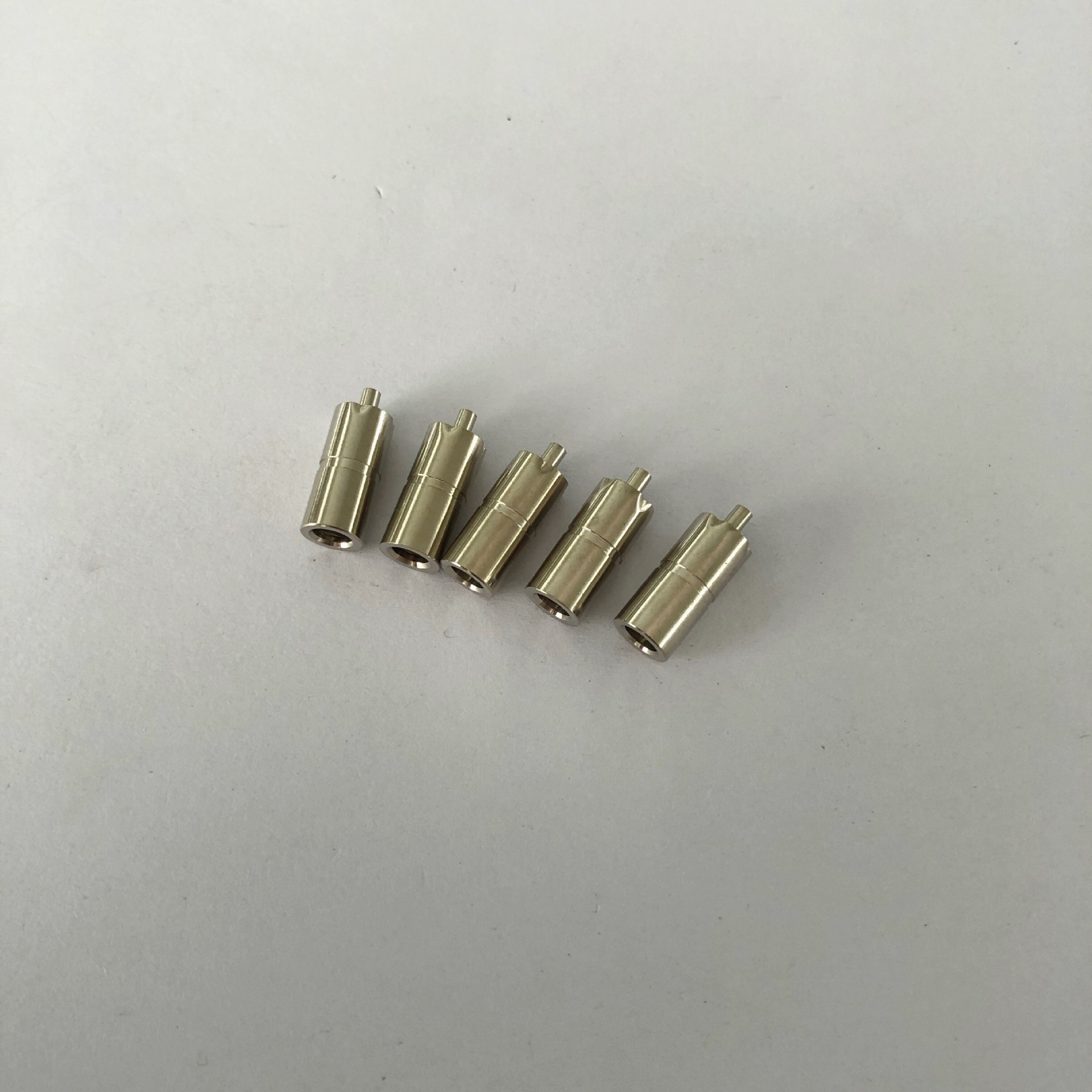 3.5*1.35母头充电音频线材AV插头35135带针母座6.0批发