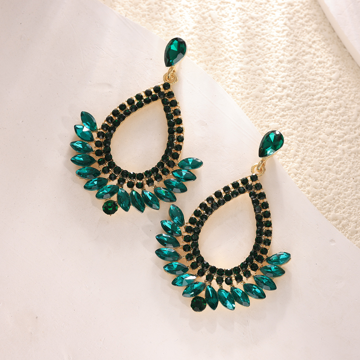16g Weight Alloy Ear Needle Material Zircon Inlay Material Drop Earrings Classification 1 Pair Quantity Holiday, Daily Occasion Alloy Material Water Droplets Pattern Spring&Summer Season Women's Gender Inlay Design Vacation, Simple Style Style 1 Pair Vacation Simple Style Water Droplets Inlay Alloy Zircon Drop Earrings 12