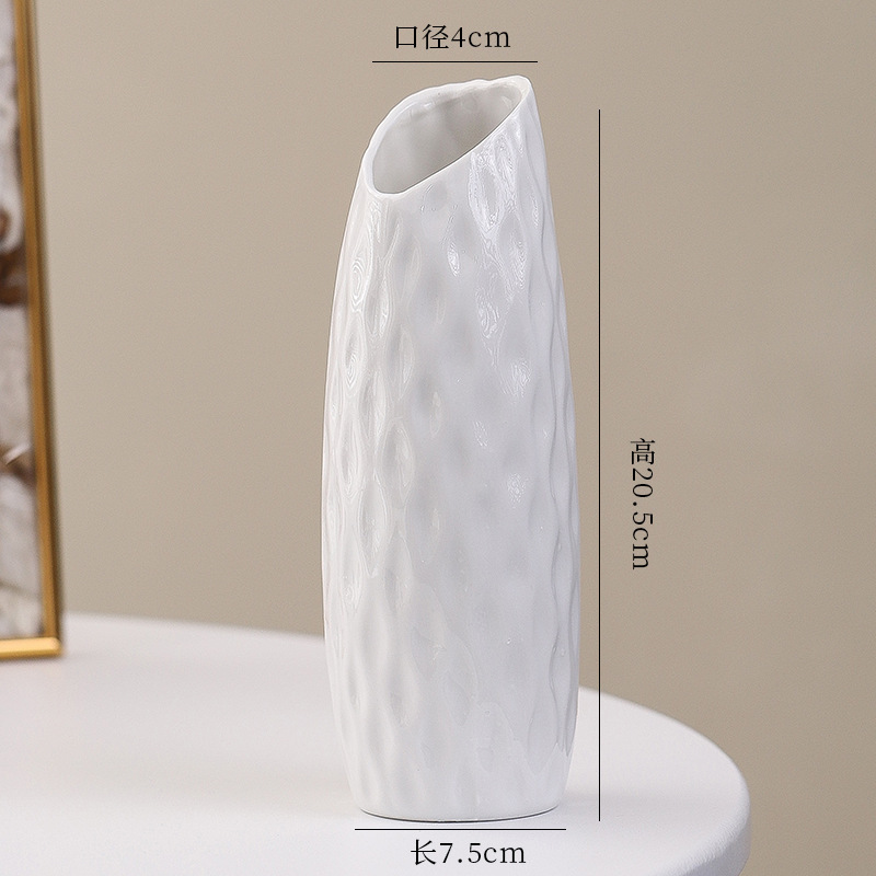 シンプルな現代の満天星陶磁器の花瓶の置物の客間の白い磁器の小さい清新な乾いた花の生け花の創意の陶磁器の花器|undefined