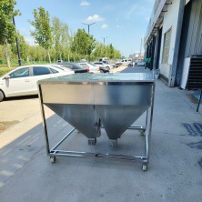 批发推拉式不锈钢储料桶 移动储料仓 方形粉末颗粒储料周转箱