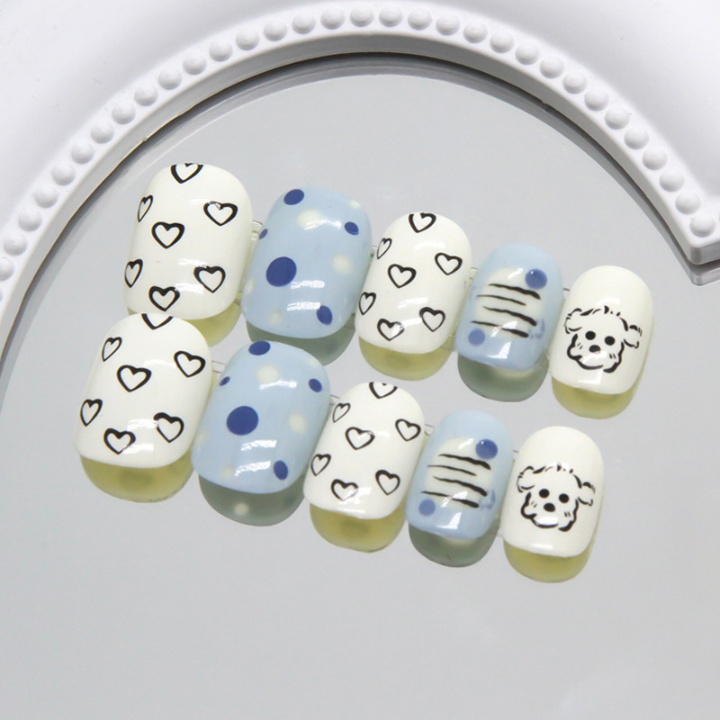 Cute puppy love nail beauty fresh sky blue cute ins style nail beauty piece for students Children fake nails
