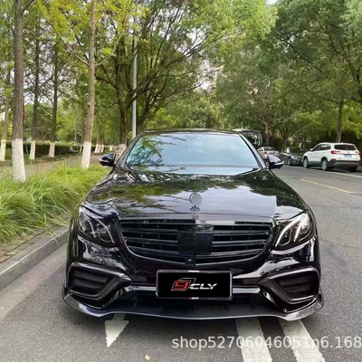 Big Surrounded E-Class W213 Early Model