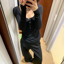 宅女同款亲肤天丝羊毛大U型领亨利排扣长袖T恤衫时尚百搭