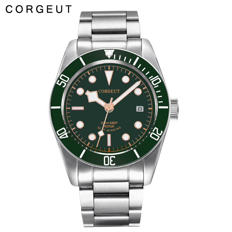 Uña rosa cara verde