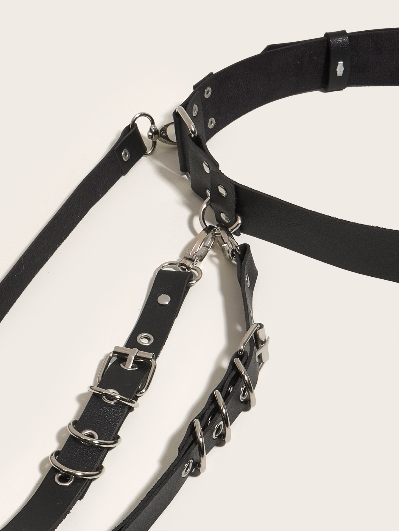 Legatura e addestramento di prodotti sessuali, cintura di legatura nera, cerchio grande integrato con anello per le gambe, cintura di biancheria intima sessuale da donna_voghion.com