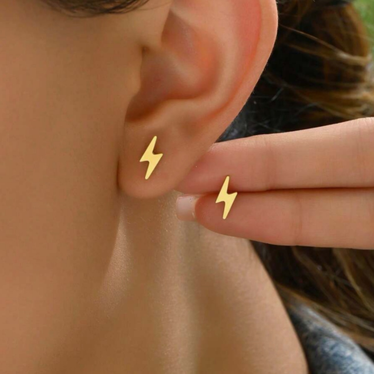 Minimalist, Geometric Heart Shaped, Triangle Shaped, U Shaped, Star Shaped, And Moon Shaped Ear Cartilage Studs Fashionable And Versatile Earrings._voghion.com