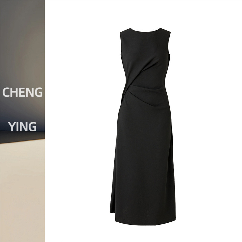 2026 New High-End Black Twisted Pleated Waist-Cinching Sleeveless Dress for Women, Minimalist Style, Unique and Beautiful Little Black Dress 2026 New High-End Black Twisted Pleated Waist-Cinching Sleeveless Dress for Women, Minimalist Style, Unique and Beautiful Little Black Dress