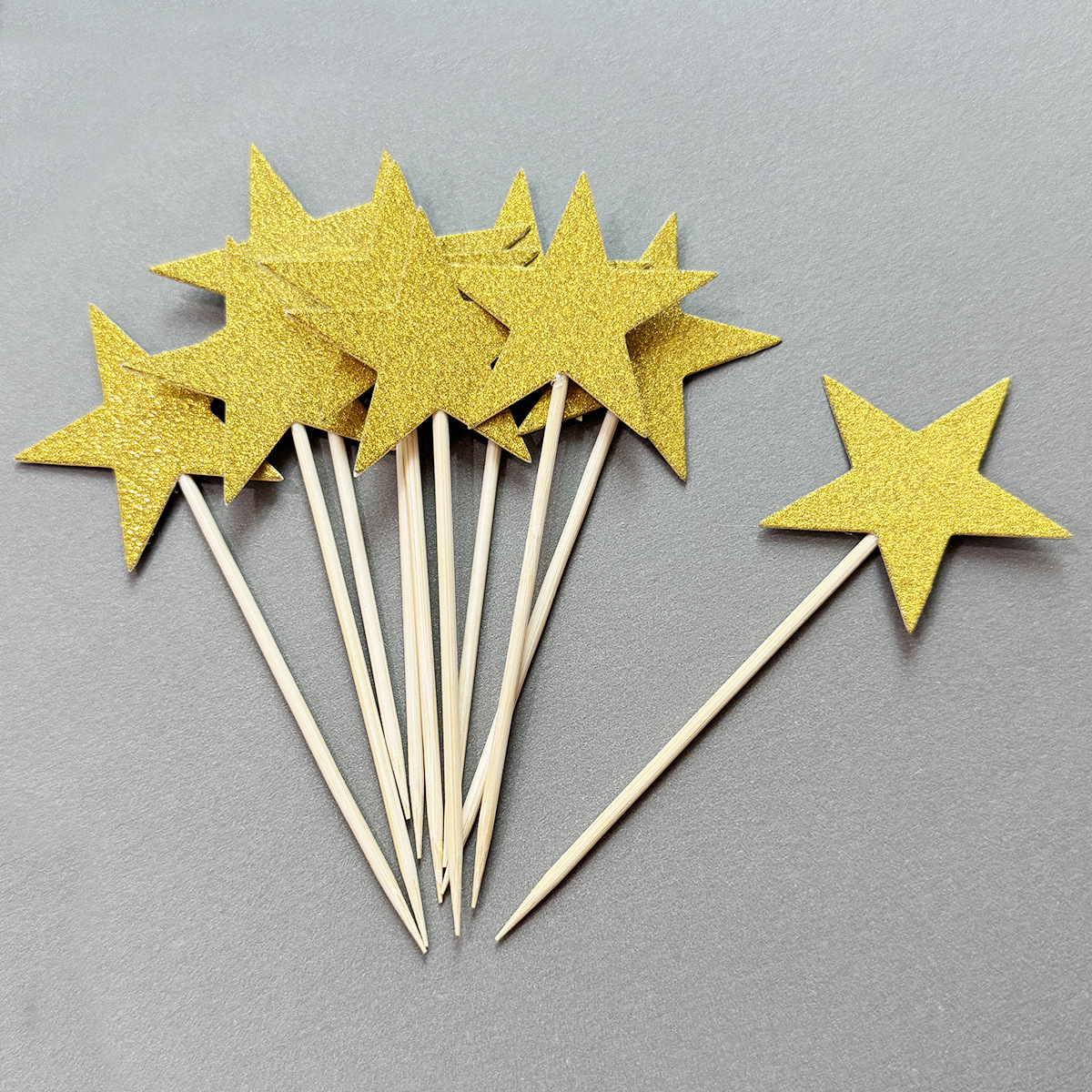 Fabricantes al por mayor decoración creativa de pasteles de fiesta, polvo de brillo, firma de estrella de cinco puntas, etiqueta de decoración de postres, venta caliente transfronteriza