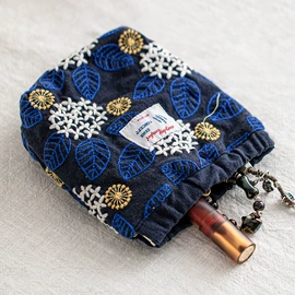 餐垫、餐巾;围裙、袖套;坐垫椅垫