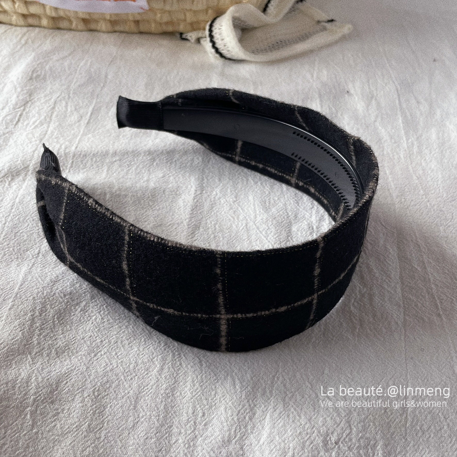 Diadema superior de cráneo alto Diadema de fragancia pequeña negra de alta calidad Diadema de estilo perla coreana arco simple cueva para el cabello accesorios para el cabello femenino