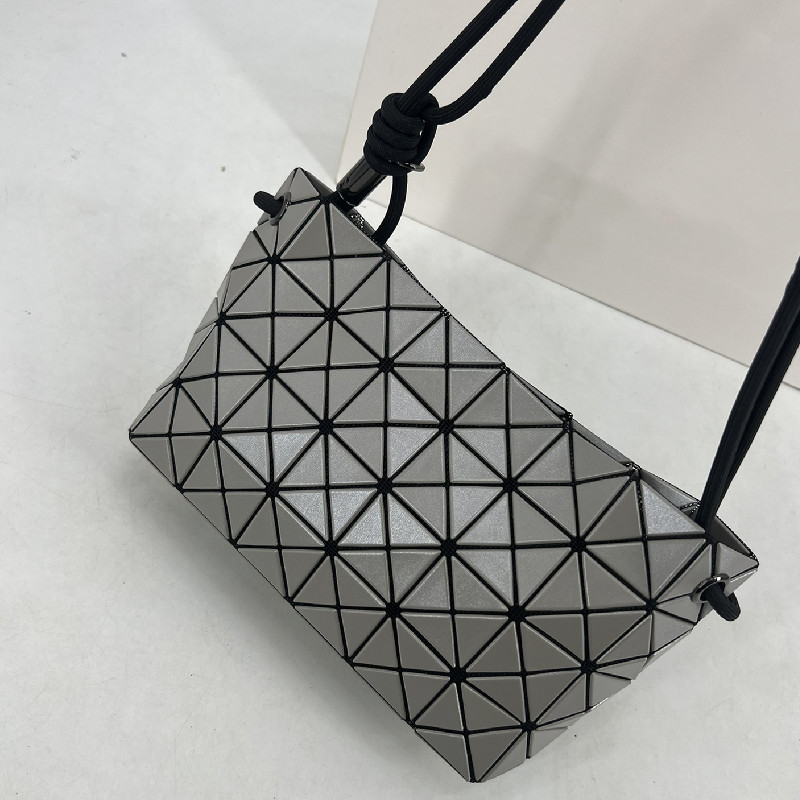La fábrica japonesa original en abril, el nuevo paquete de tofu beimu bolso de mano hombro con hombro bolso de mujer bolso axila