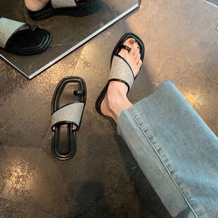 ��Ƥ��~���e�ļ����^�Aֺ�ݾ�ƴ��ƽ����ЬŮ��Ƥһ�ְ���Ь����